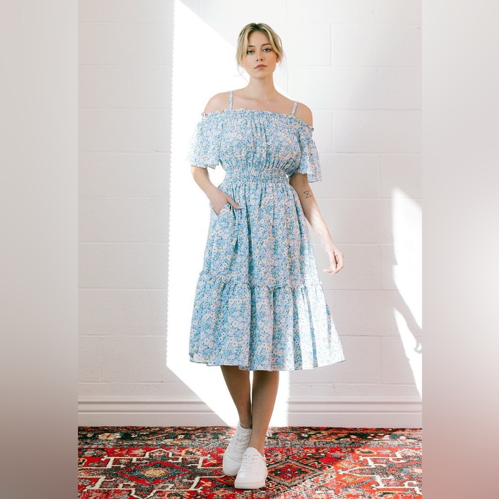 Spaghetti strap adjustable midi dress